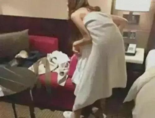 台湾黄衣女吃瓜视频,揭秘网络现象背后的真相