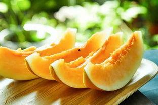 夏天吃的蜜瓜,清凉甜蜜的夏日美味探索