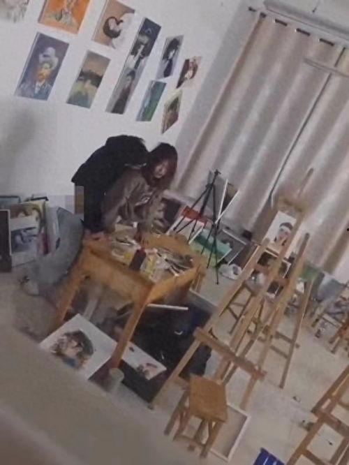 烟台吃瓜画室招聘,招募创意绘画人才，共绘艺术新篇章