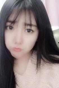 斗鱼女主播直播吃鸡瓜,斗鱼女主播的吃鸡瓜盛宴